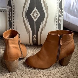 BP. Brown leather booties